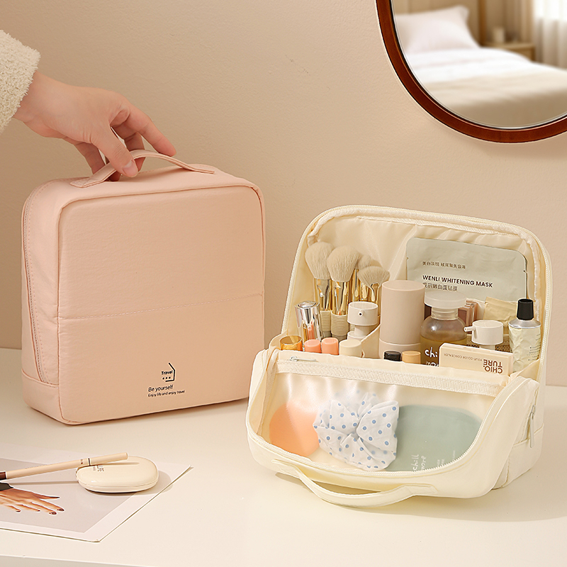 Top Handle Structured - The Structured Taslan Makeup Bag Is