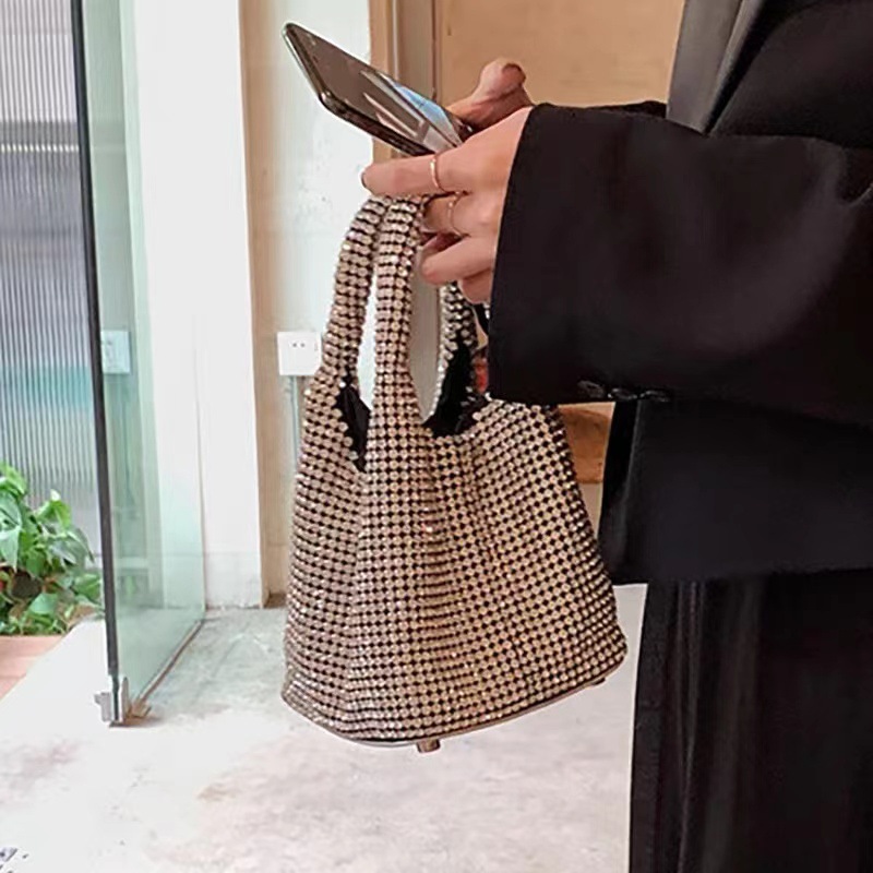 Fashionable Diamond-embellishe – обзор и цена Women Bags Wholesale