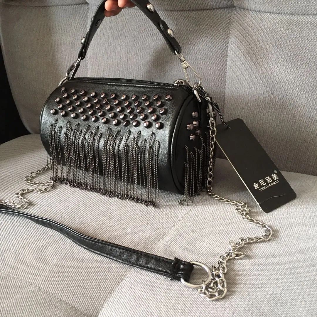 2026 Fashion Mini Tassel Rivet – обзор и цена Women Bags 2026 Trends