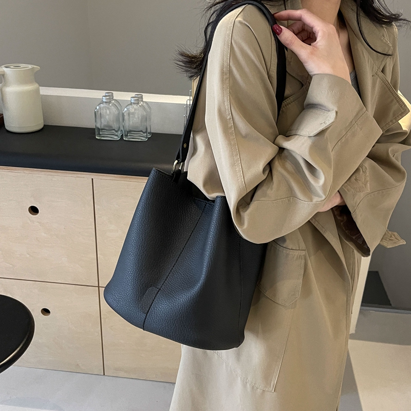 Hasp New Bucket Tote Bags Soli – обзор и цена Women Hand Bags Sale