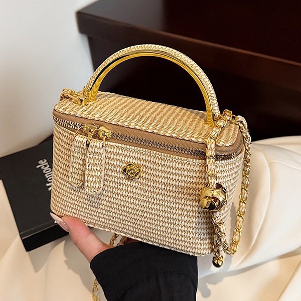 2026 new woven pattern box bag – обзор и цена Women Bags 2026 Trends